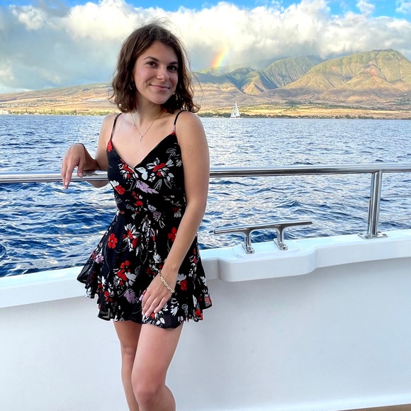 Meet your Posher, Isabella - Picture 1 of 1